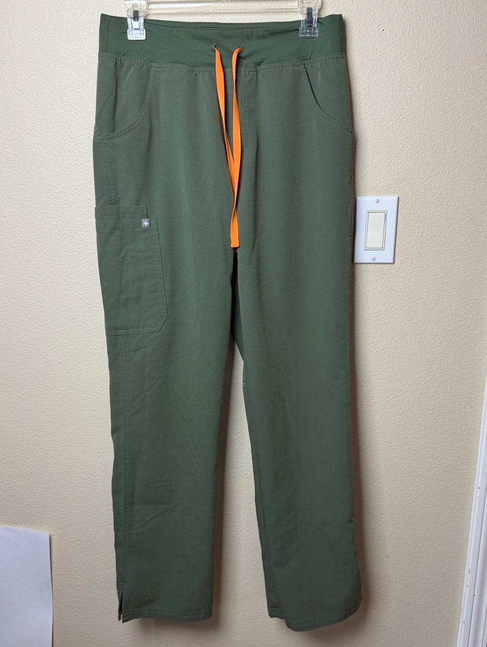 FIGS Scrubs High Waisted Kade Cargo | Size M | Color Moss